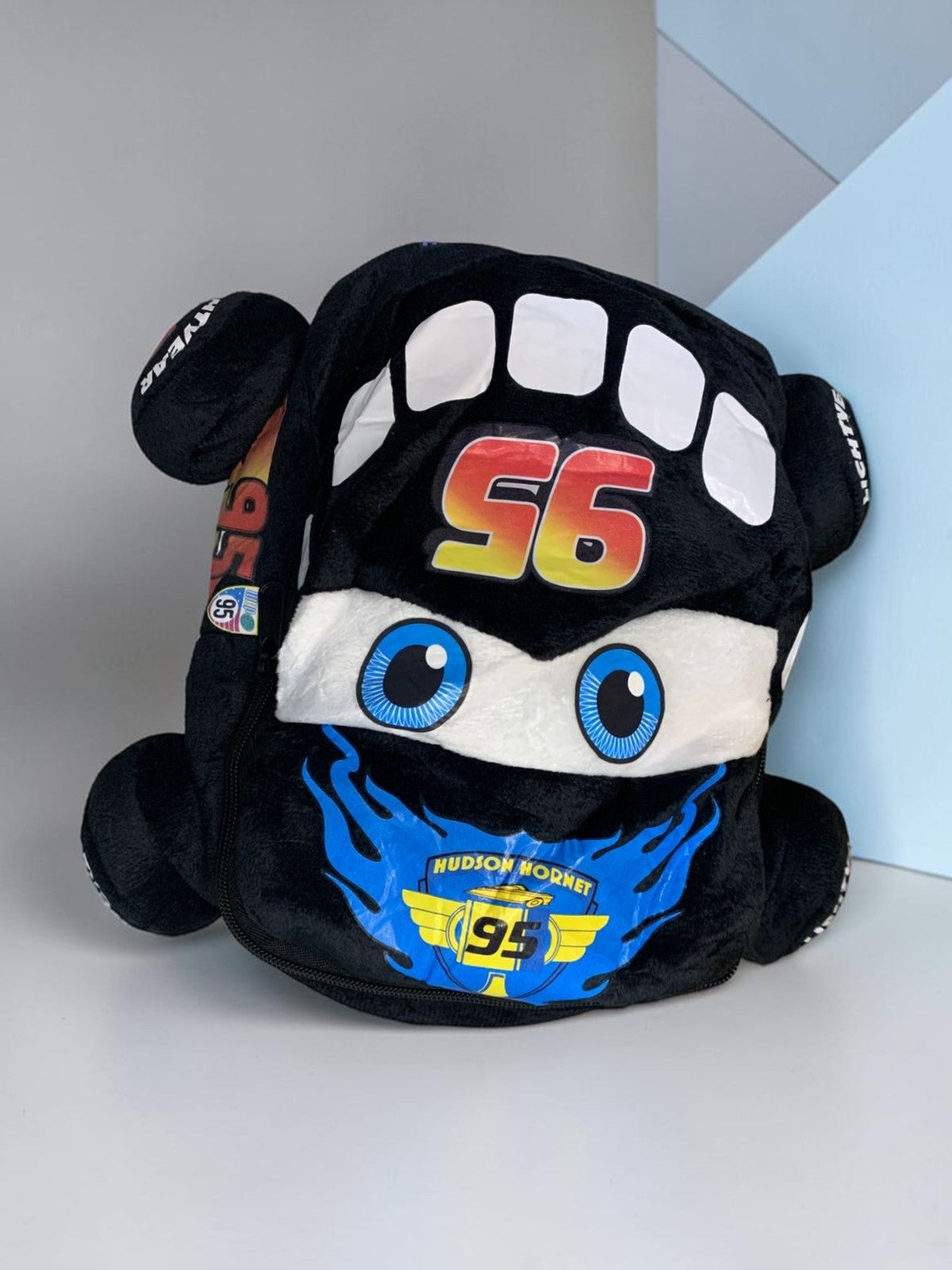 Car 95 (Black)
